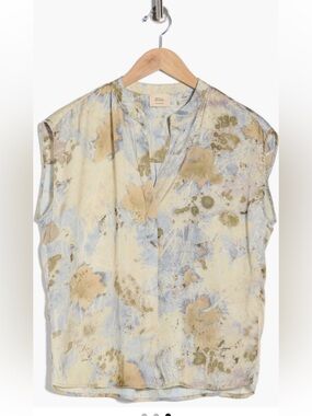 Elie Tahari Sleeveless Satin Button Up Top Medium Abstract Blue Green